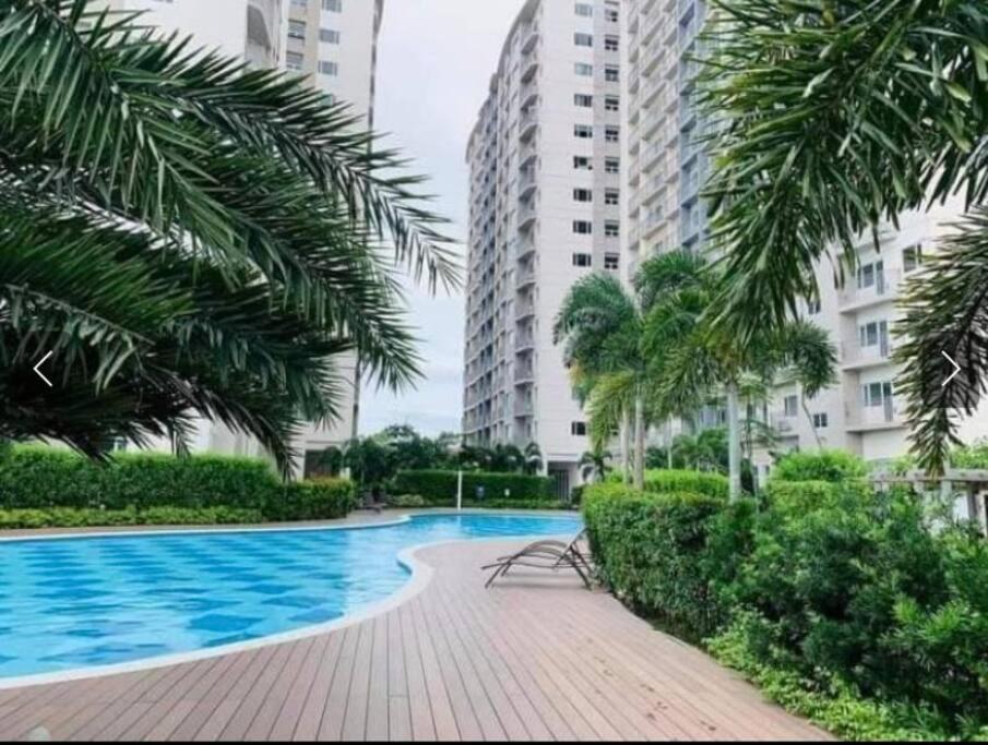 Comfy Studio unit with Wi-fi, Las Piňas City, parking rent optional photo 4
