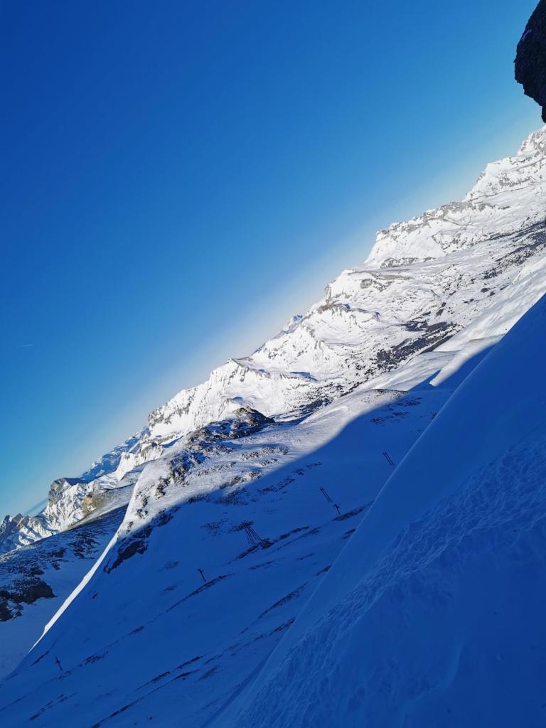 Joli studio terrasse face aux pistes photo 3