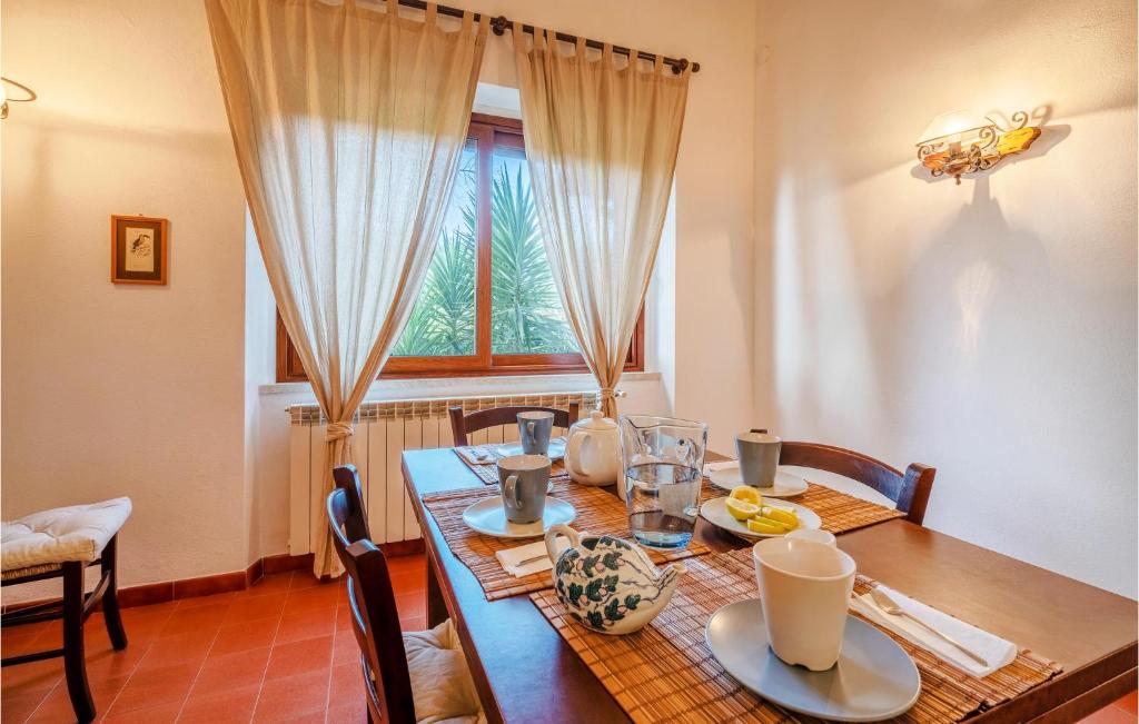 Nice Home In Saturnia With Wifi And 3 Bedrooms photo 3