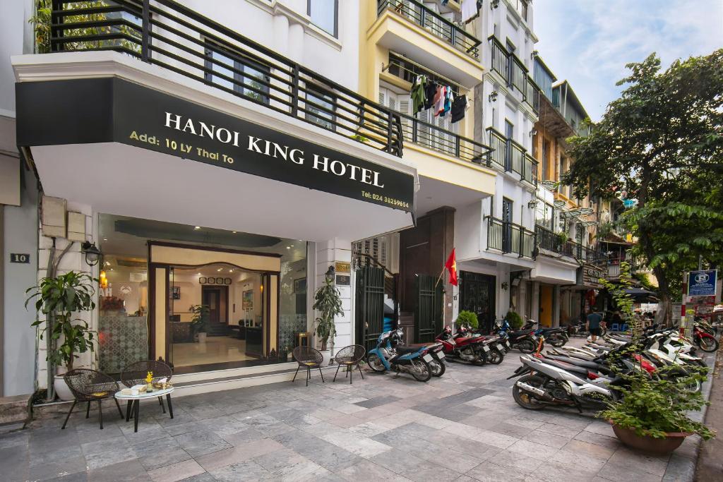 Hanoi Traveller House