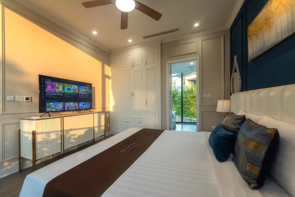 AMUN VILLA - VENUE TRAVEL