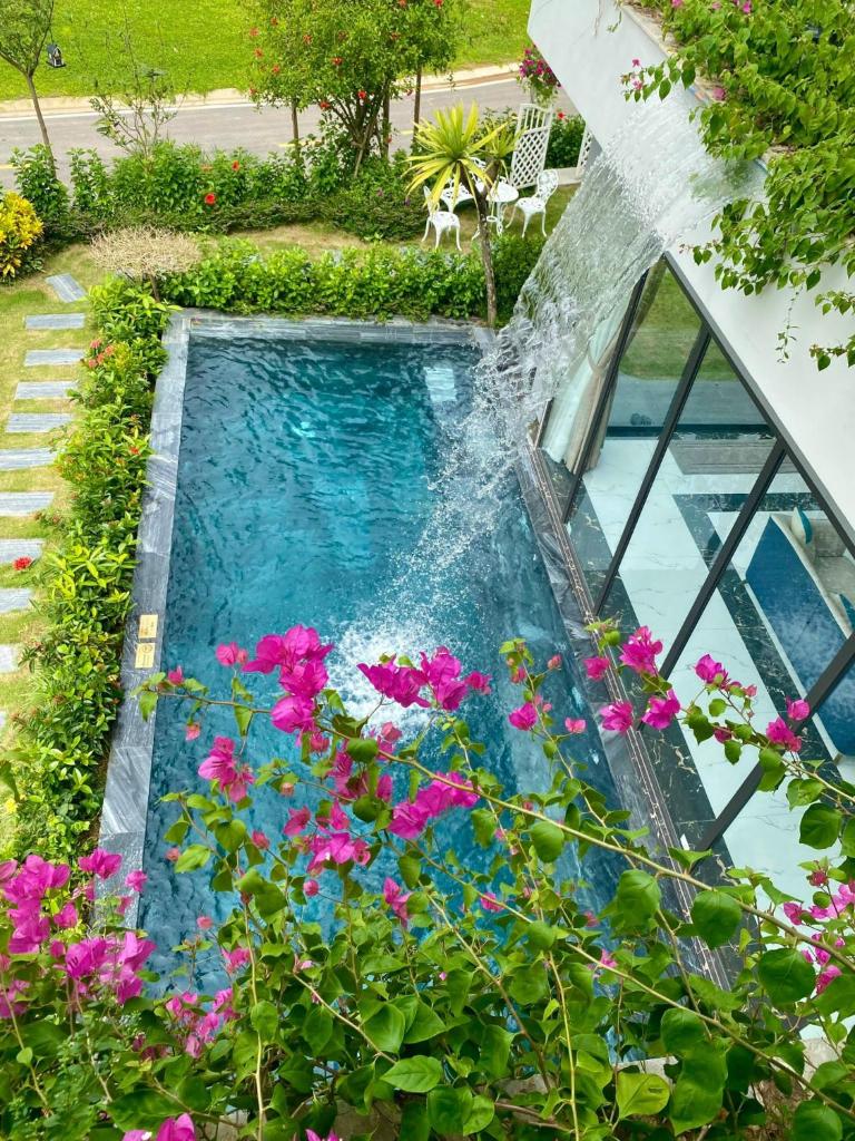 AMUN VILLA - VENUE TRAVEL