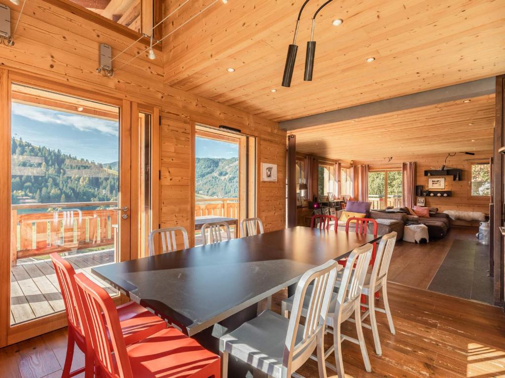 Chalet La Clusaz, 9 pièces, 13 personnes - FR-1-304-219 photo 4