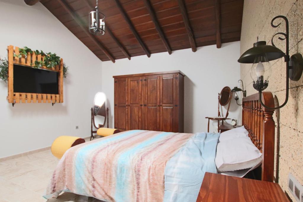 Dani House photo 2
