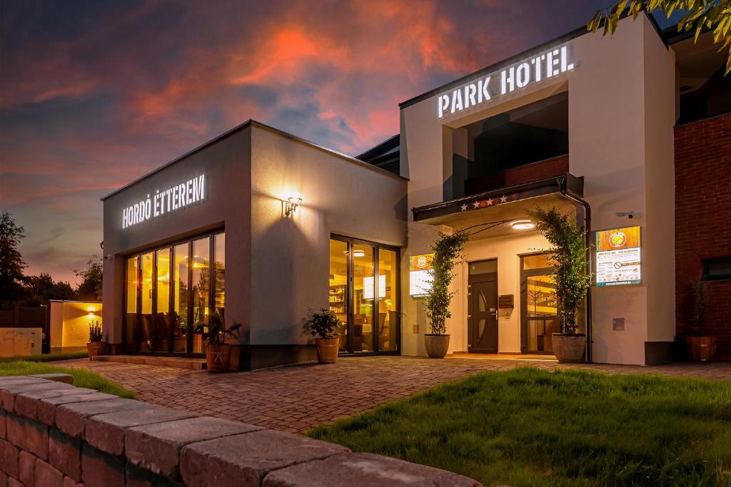 Park Hotel Bük-Bükfürdő photo 2