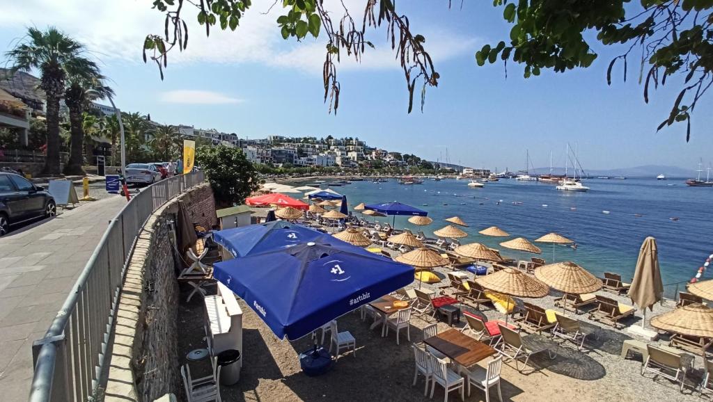 Private old stone building in the center of Bodrum 1plus1 photo 2