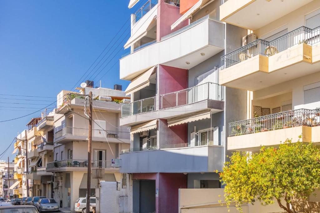 Luxury Apartment with Fireplace Near Heraklion Center photo 3