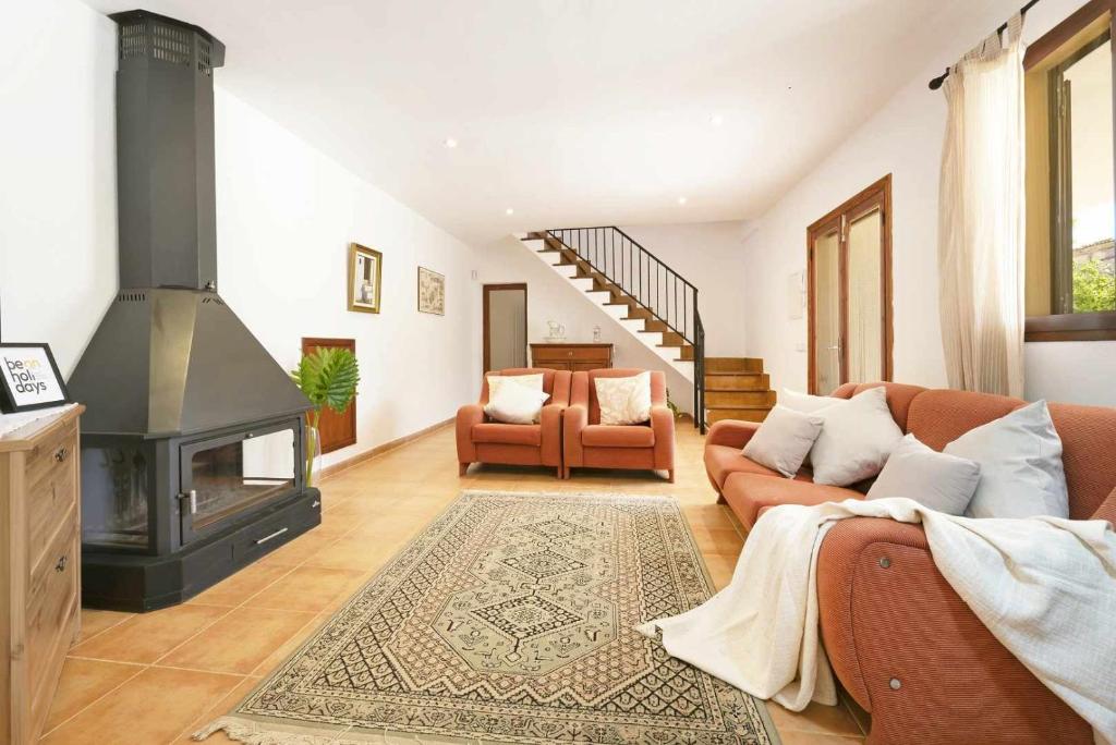BeOnHolidays Villa Sa Fonera photo 4