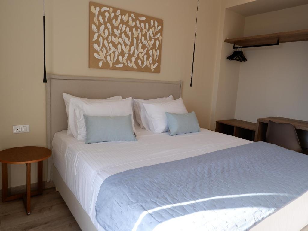 Kaiser Luxury Suites photo 4