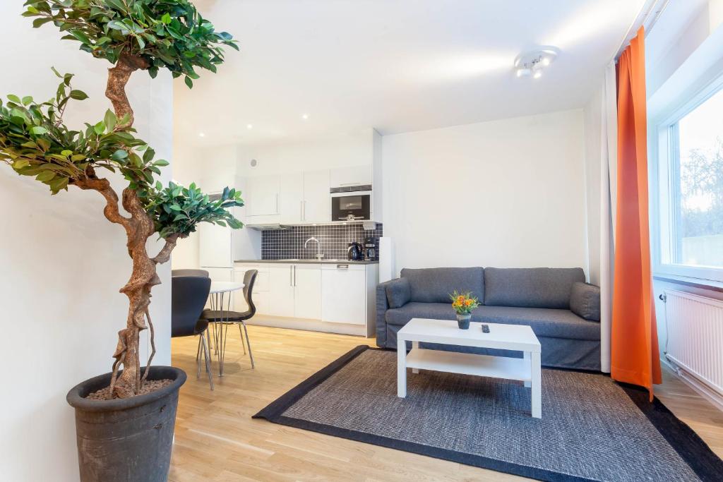 ApartDirect Solna photo 4