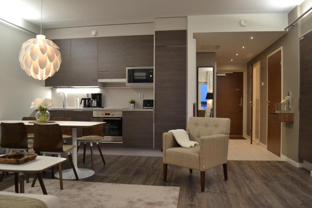 Апартаменты (Улучшенные апартаменты с 2 спальнями, балконом и сауной), Hotel Vuokatti Apartments