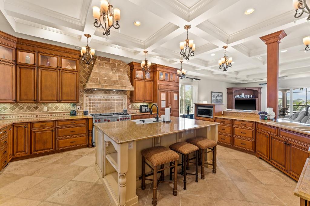 Villa De La Mar at Casey Key photo 3