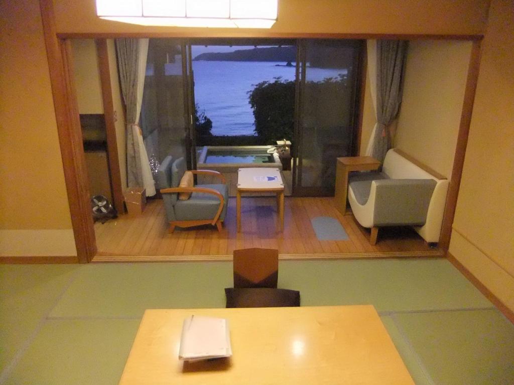 Shimoda Yamatokan Room Type - Corner Room with Private Open-Air Bath(50sqm) - Dining Room Dinner Included Shimoda Yamatokan Room Type - Corner Room with Private Open-Air Bath(50sqm) - Dining Room Dinner Included