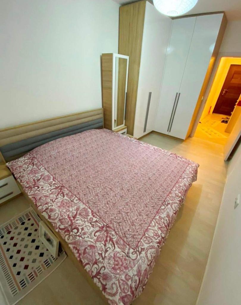 1-Bedroom Apartment Fushë Kosovë photo 2
