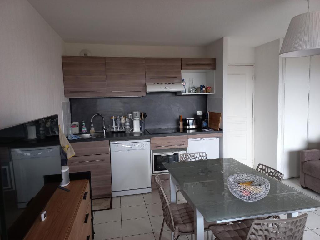 Appartement offrant une magnifique vue des montagnes photo 2