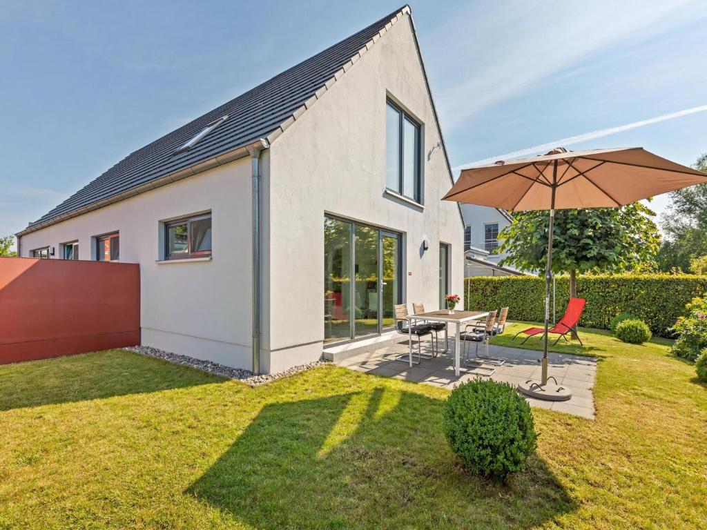 Beautiful Seaside Holiday Home in Zierow