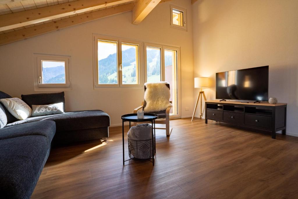 Chuenislodge2- zwei Balkone, gemütlicher Kamin, top Aussicht photo 1