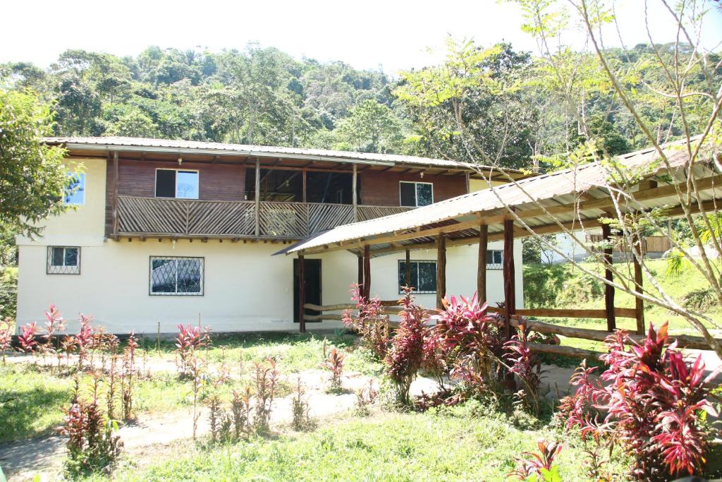 Candurumy Lodge