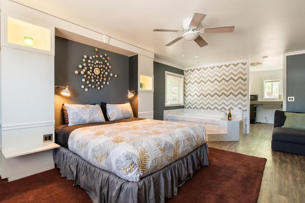 Lindberg Suites image