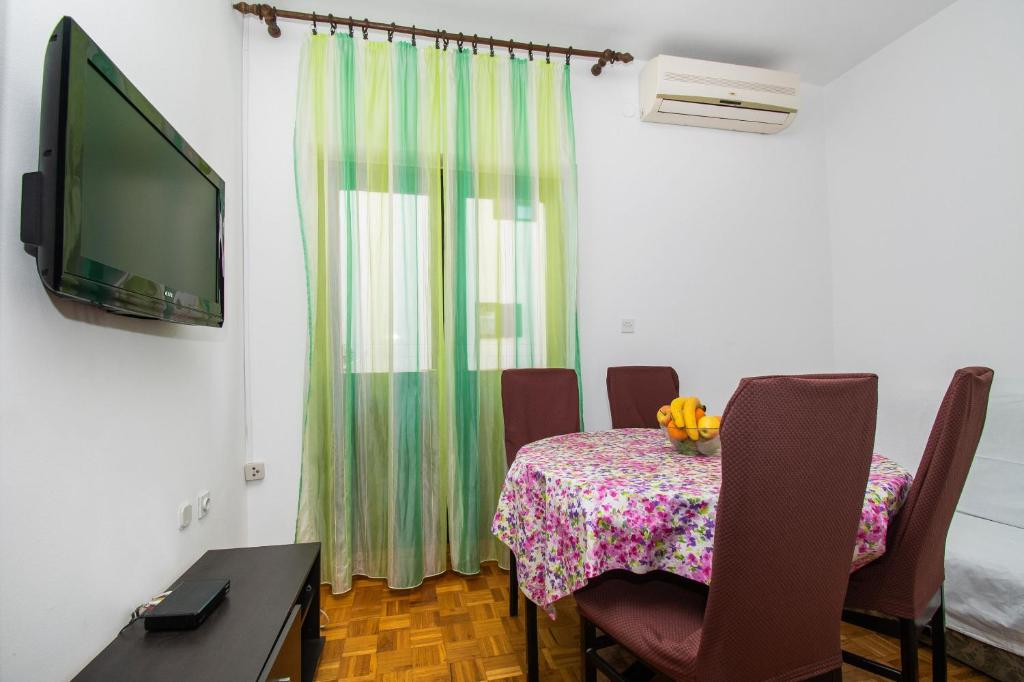 Apartments Ivan photo 2