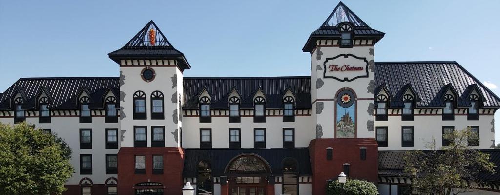The Chateau Hotel and Conference Center image