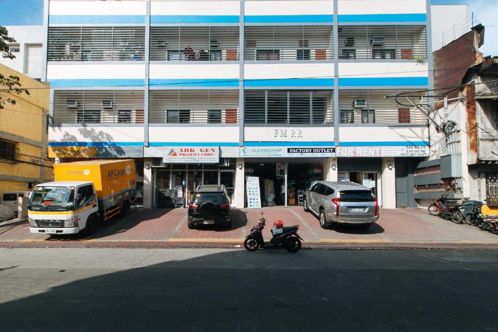 FMRR Building by RedDoorz photo 2