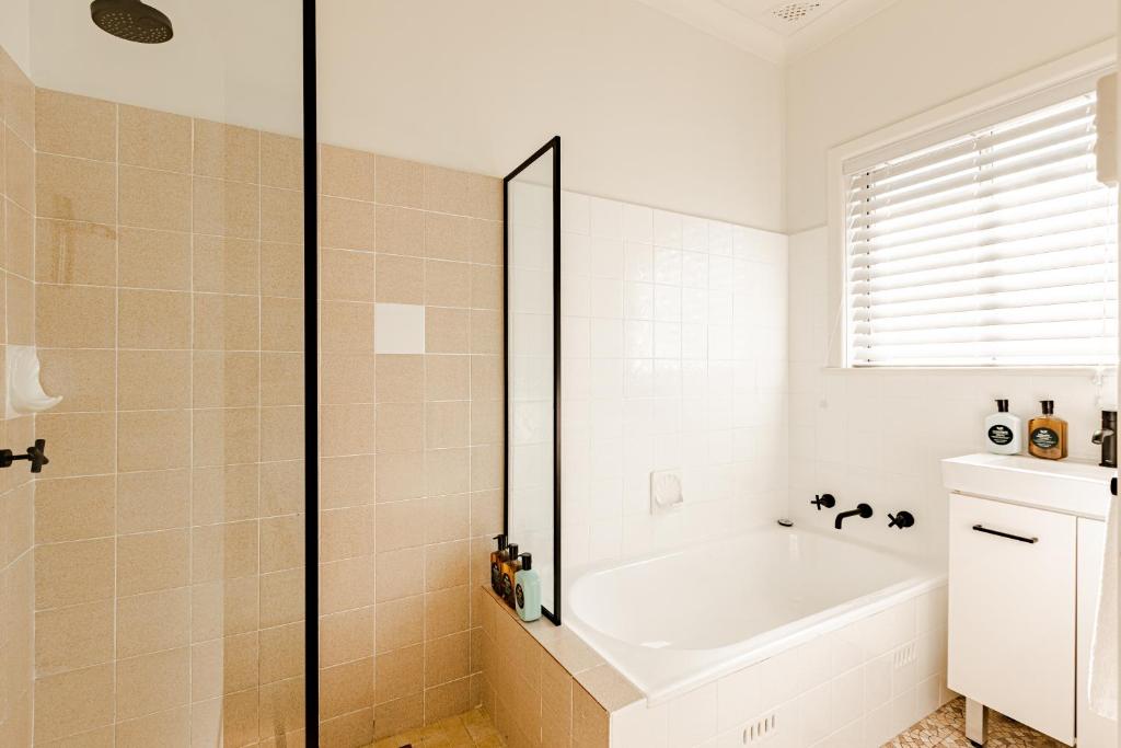 Bay Breeze Boutique Accommodation photo 3