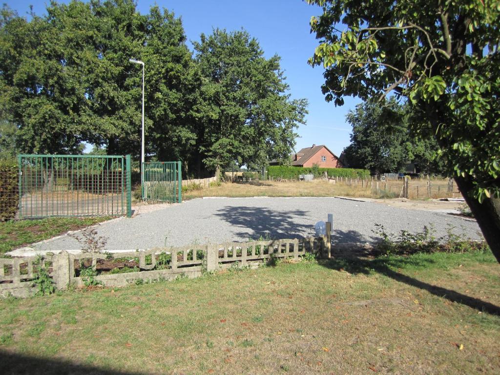 De Hoog Velden 11 photo 3