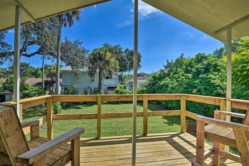 Daytona Beach Escape with Studio Less Than 3 Mi to Beach! photo 1