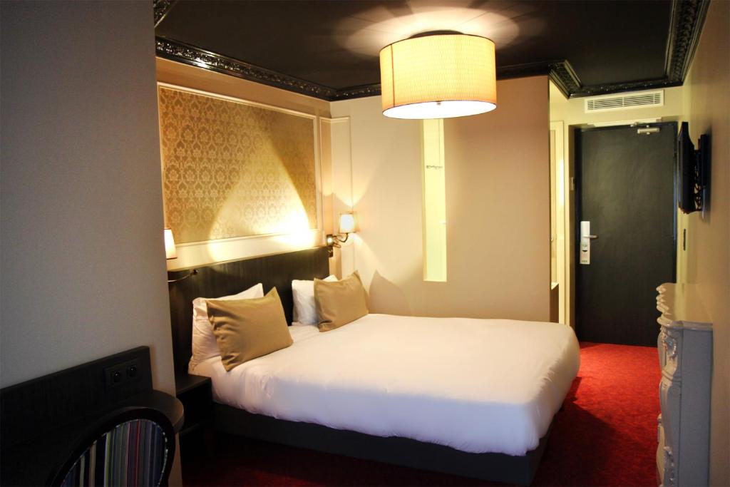 Двухместный (Классический двухместный номер с 1 кроватью), Best Western Le Montmartre – Saint Pierre