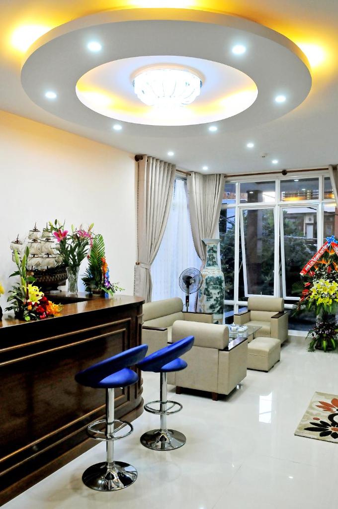 Khách sạn Lotus Apartment