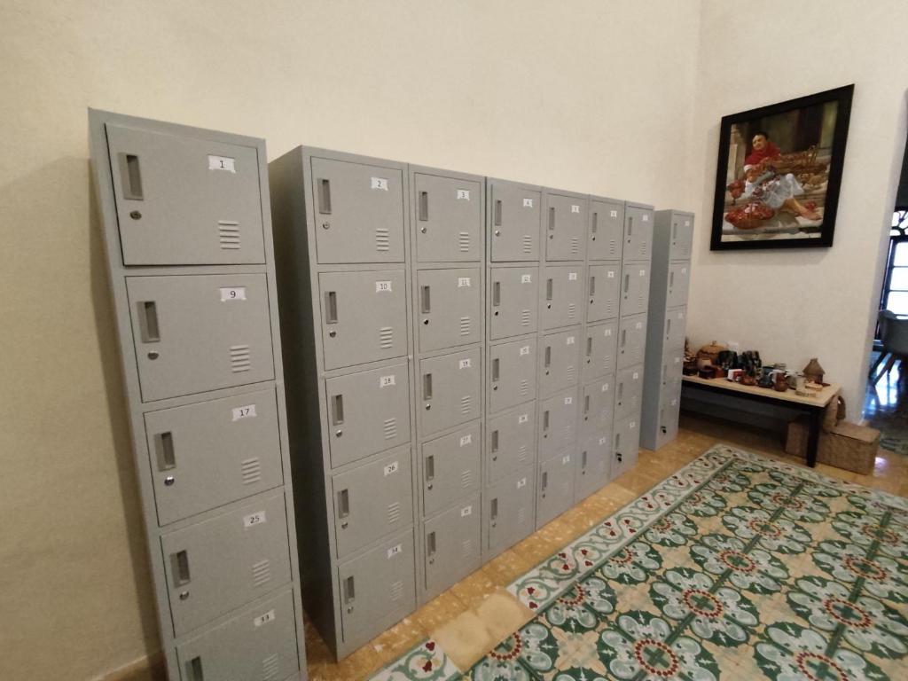 MELISA HOSTAL photo 4