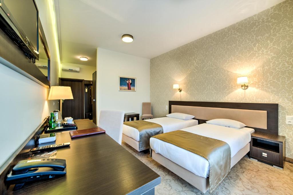 Двухместный (Двухместный номер с 2 отдельными кроватями), Hotel Luxor