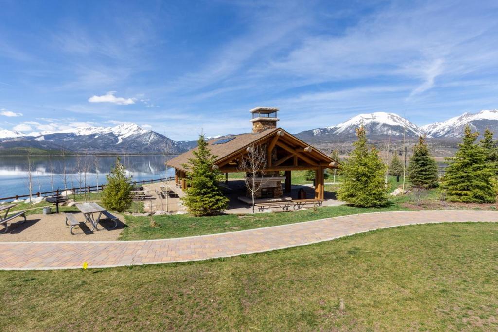 Sail Lofts by Summit County Mountain Retreats photo 3