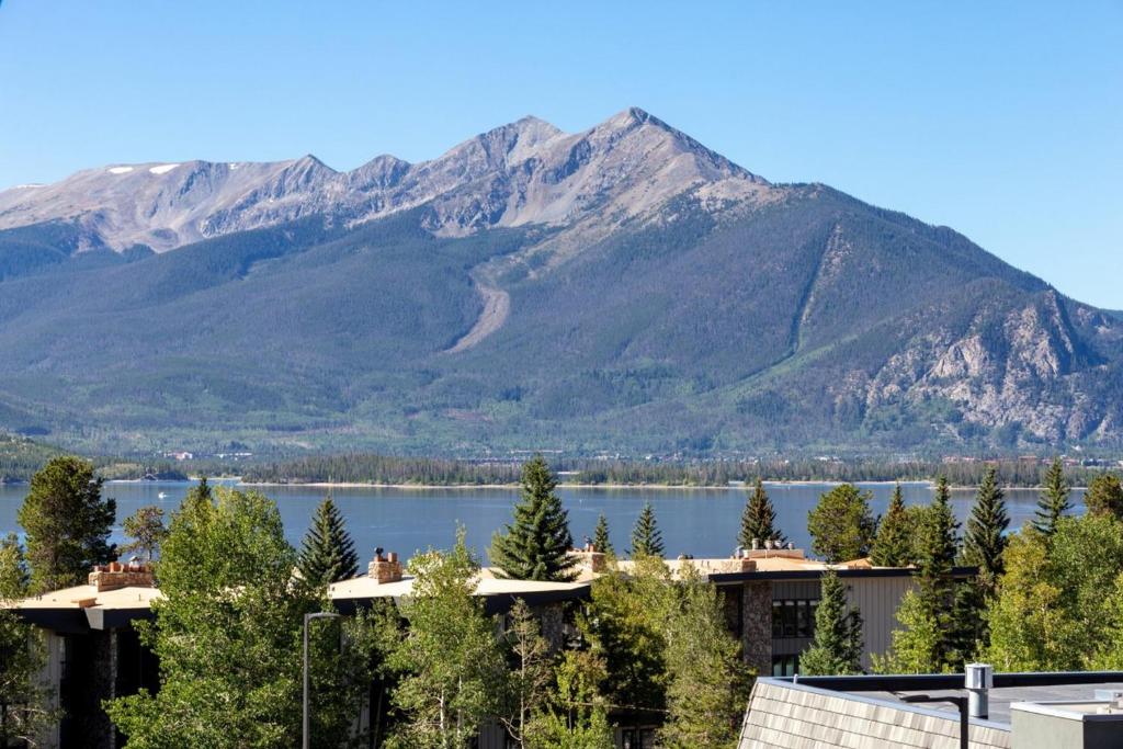 Sail Lofts by Summit County Mountain Retreats photo 4