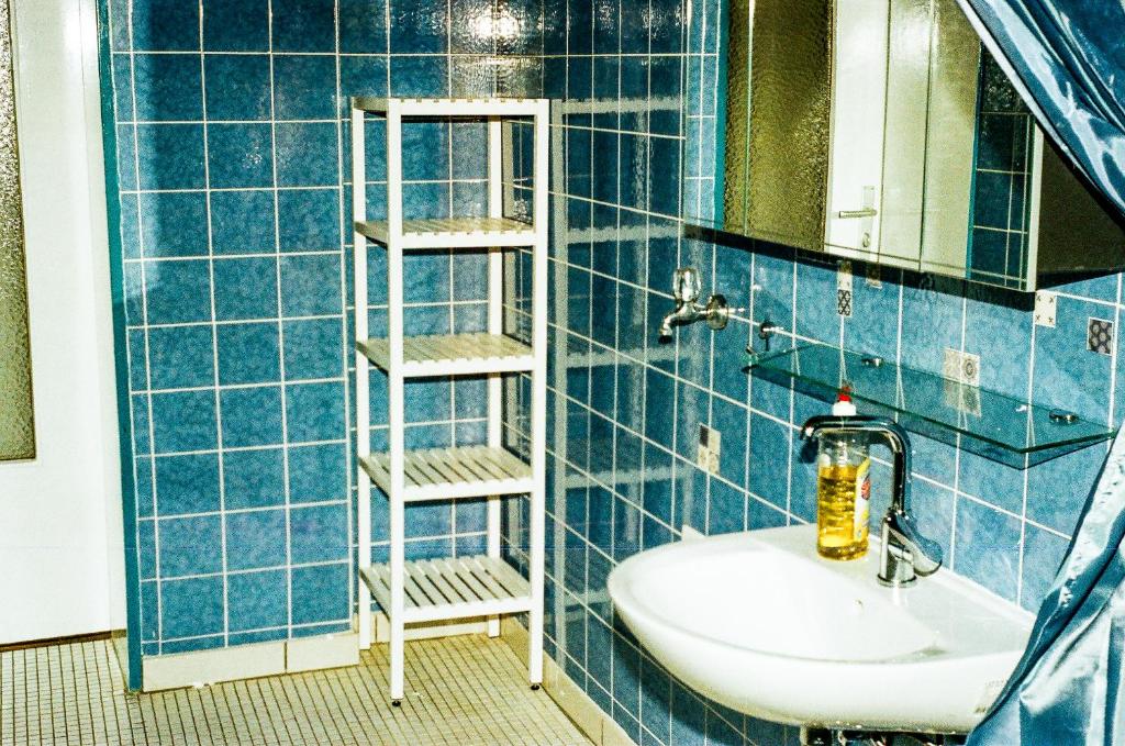 LIVING SPACE photo 4