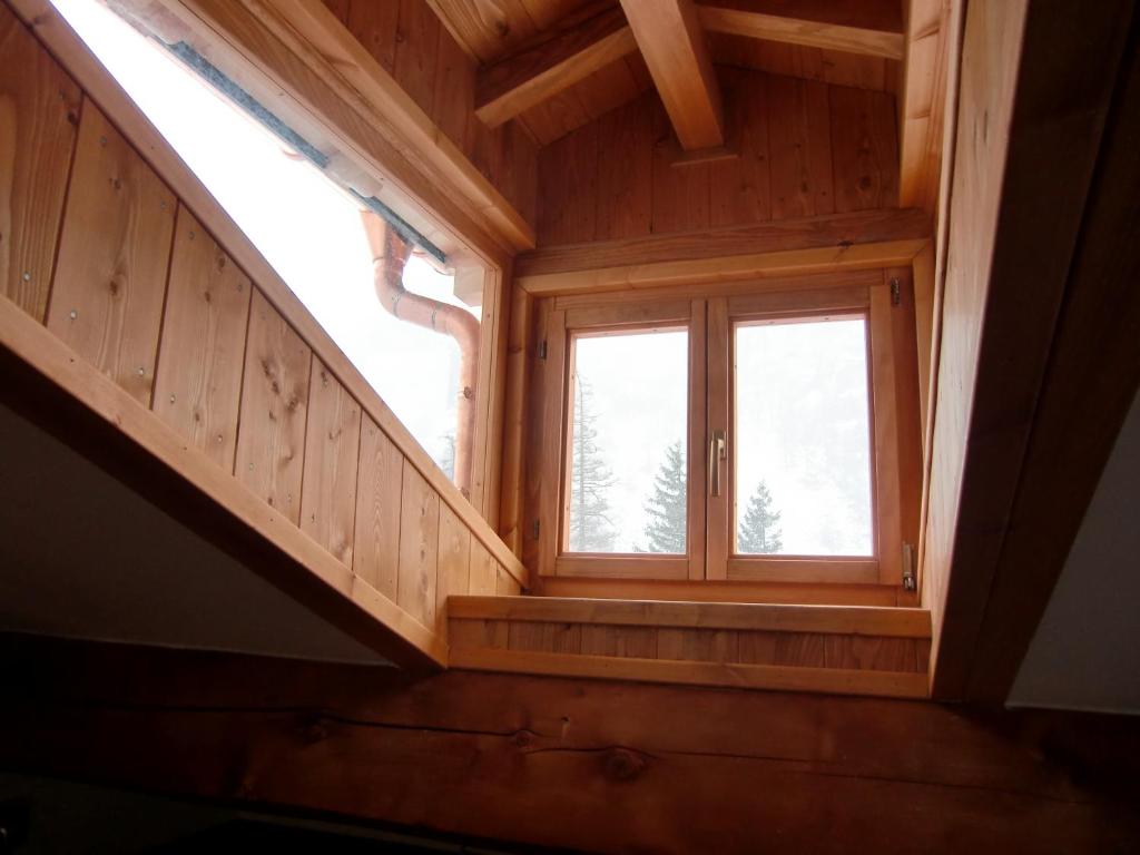 Gaby: Gressoney Valley - Attic in a house with a garden photo 3