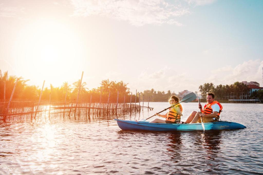 Hội An Beach Resort 