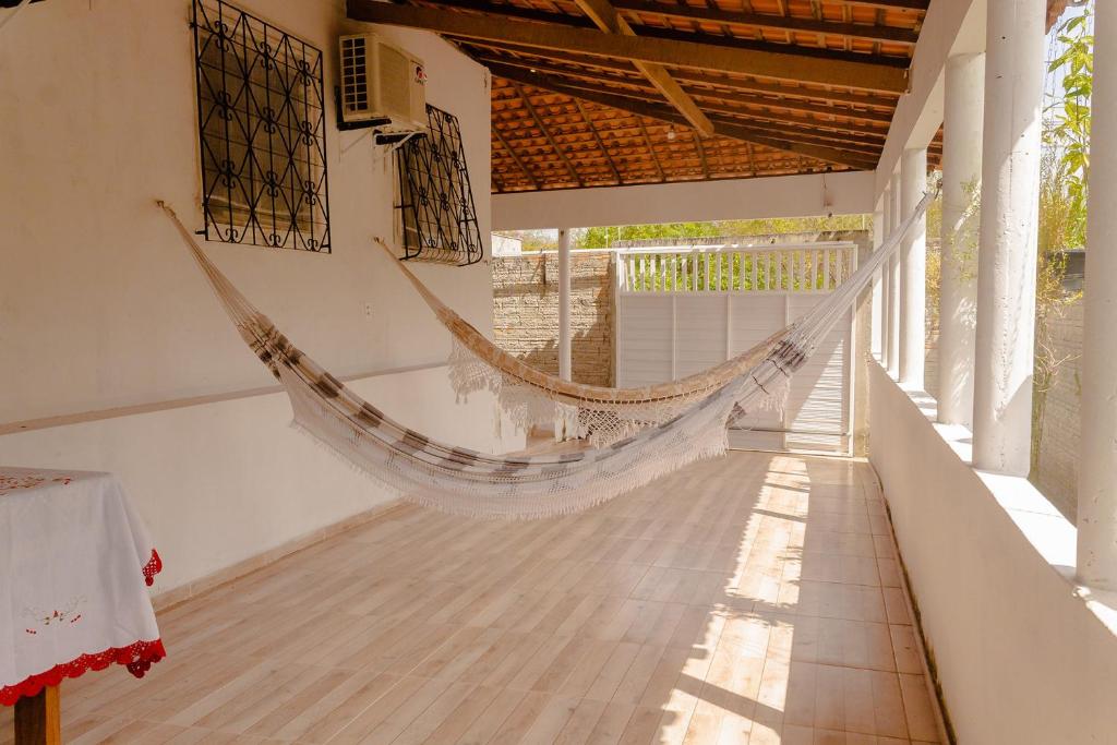 Linda Casa c Wi-Fi a 900m da Praia de Itatinga MA
