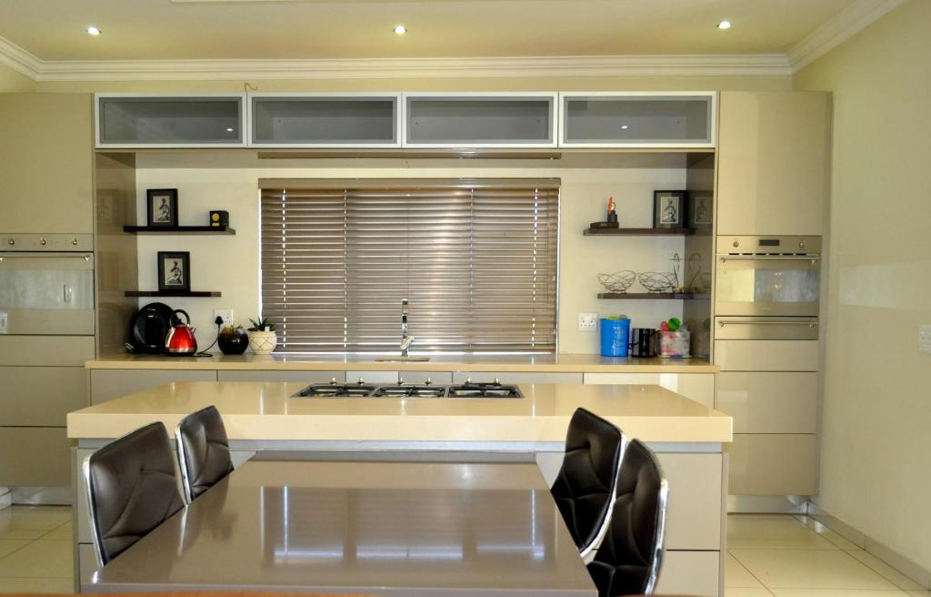Opulence Lodge, Pretoria, South Africa photo 2