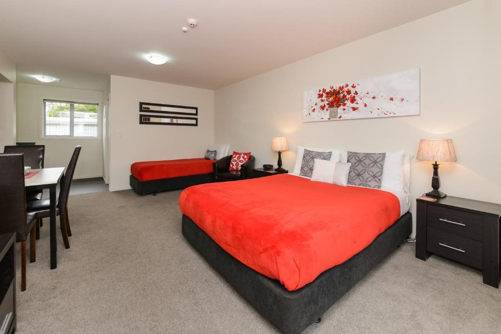 Ellena Court Motel photo 4