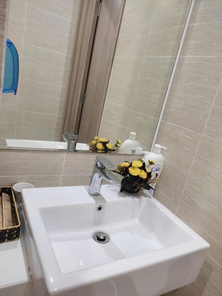 BOM HOMES- VINHOMES OCEAN PARK- SERVICE APARTMENt photo 1