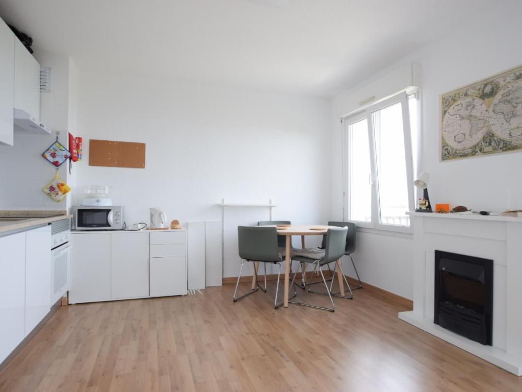 Appartement Évian-les-Bains, 2 pièces, 2 personnes - FR-1-498-85