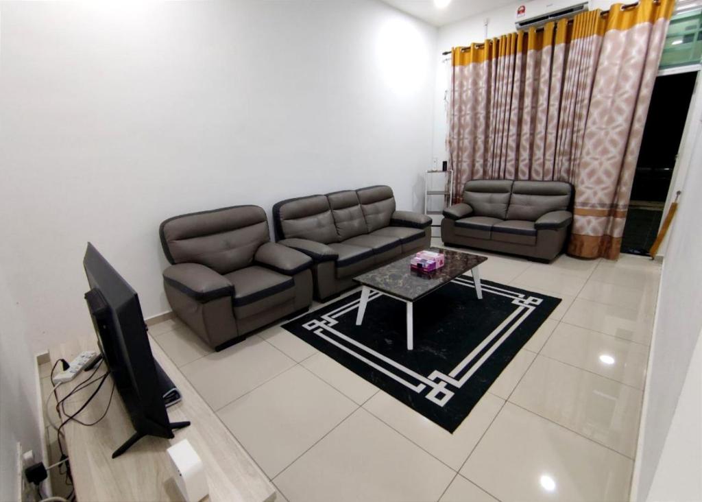 D'Luna Homestay Melaka Fully Aircond - Tap to explore photos