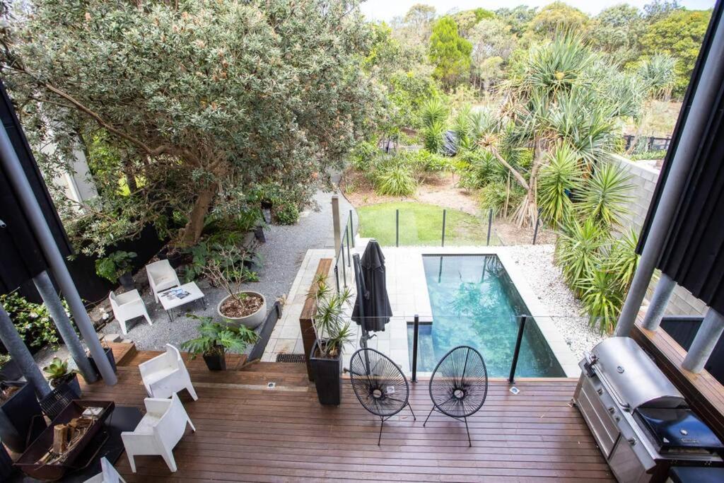 Casuarina Beachfront House - Hostie Properties photo 2