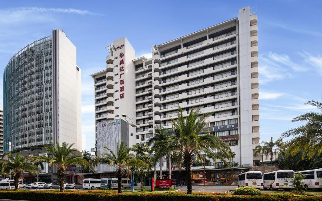 Ramada Plaza by Wyndham Sanya Bay photo 2