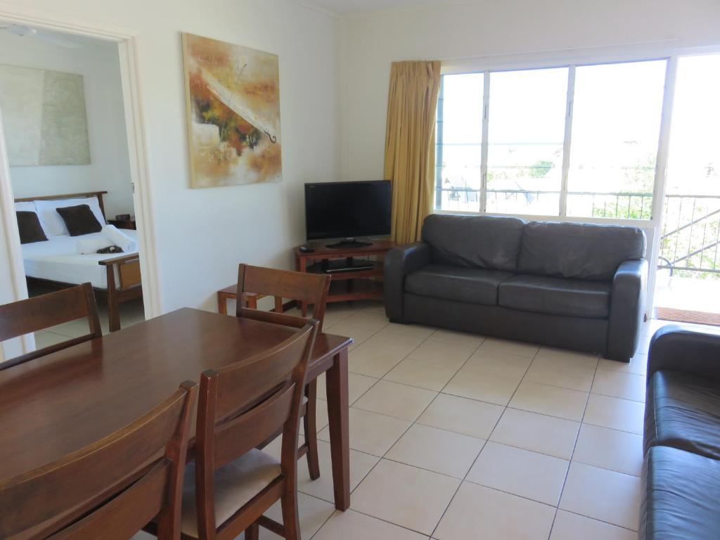 Airlie Beach Apartments photo 3