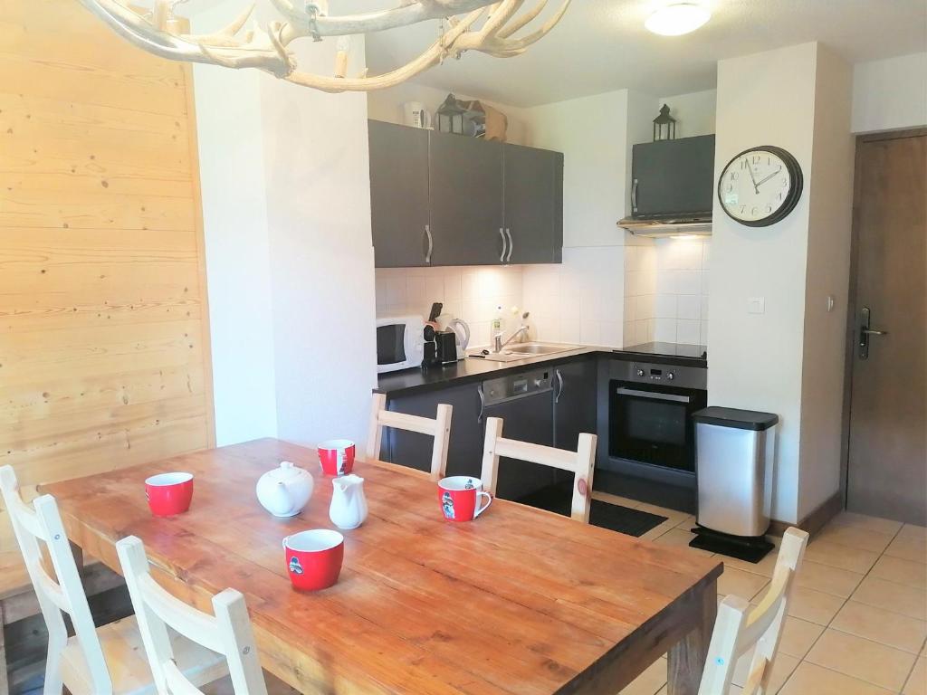 Appartement Morillon 1100, 4 pièces, 6 personnes - FR-1-412-58 photo 2