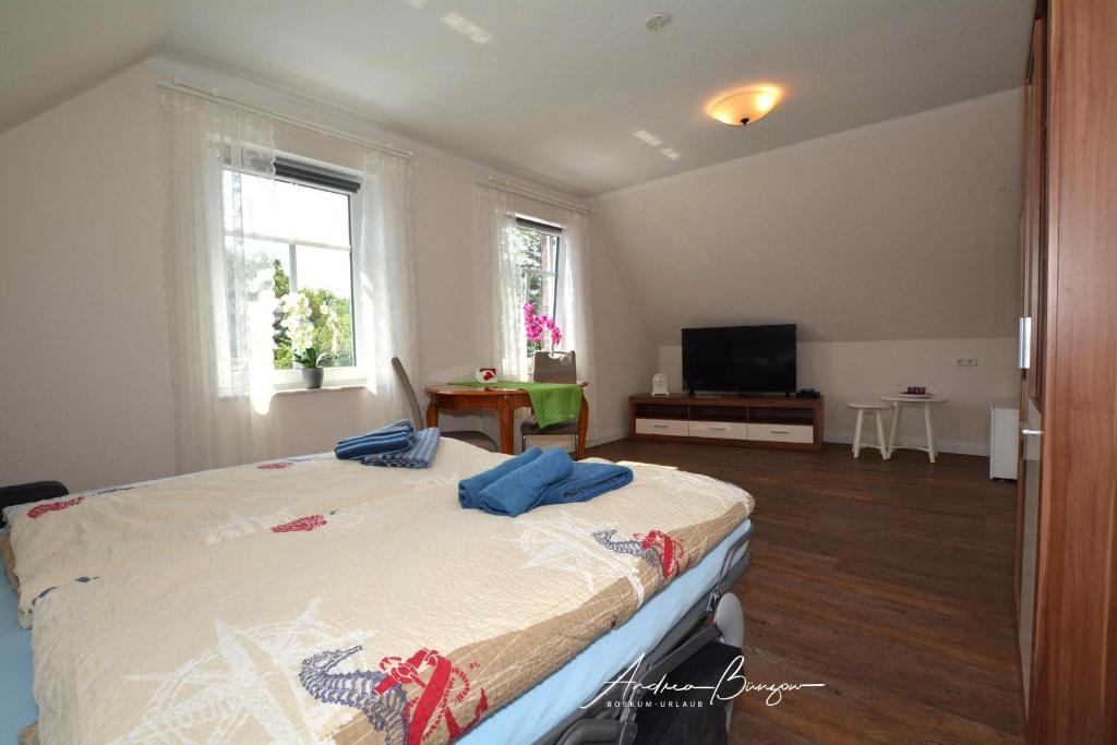 Pension Lütje Huske Zimmer4 photo 1