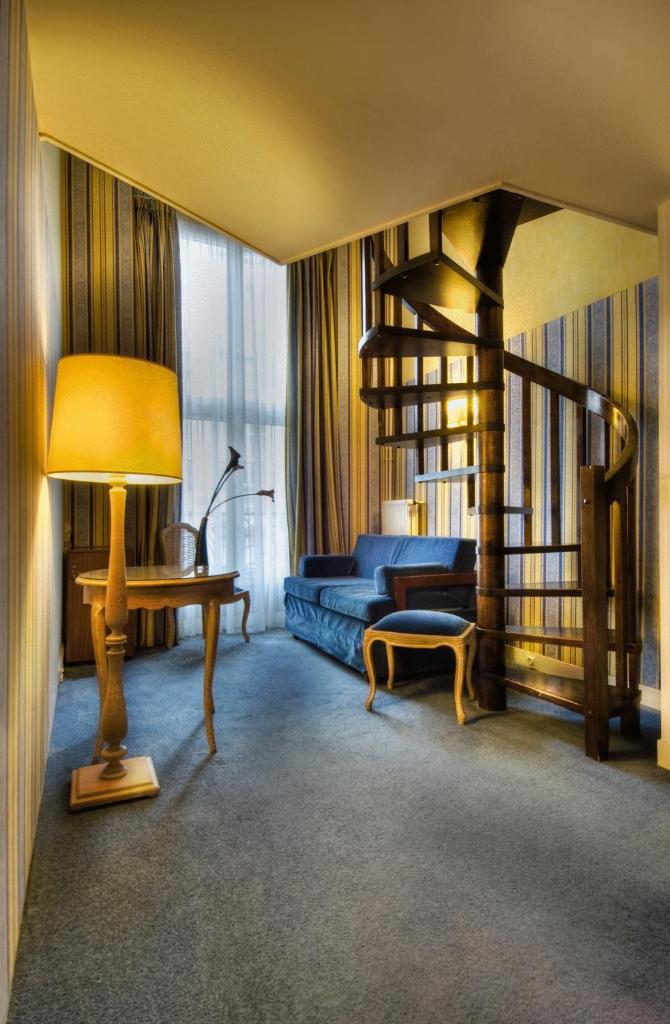 Двухместный (Двухуровневый номер Делюкс), Hôtel Baudelaire Opéra